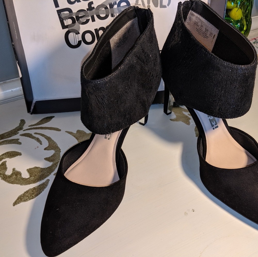 LS Revolution Womens Black Heels